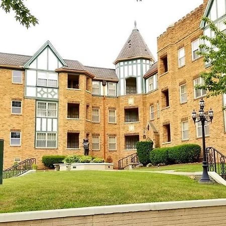 Senate Suites Extended Stay Hotel Topeka Exterior photo